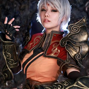 Female Monk | PureDiablo.com - The Unofficial Diablo Forums